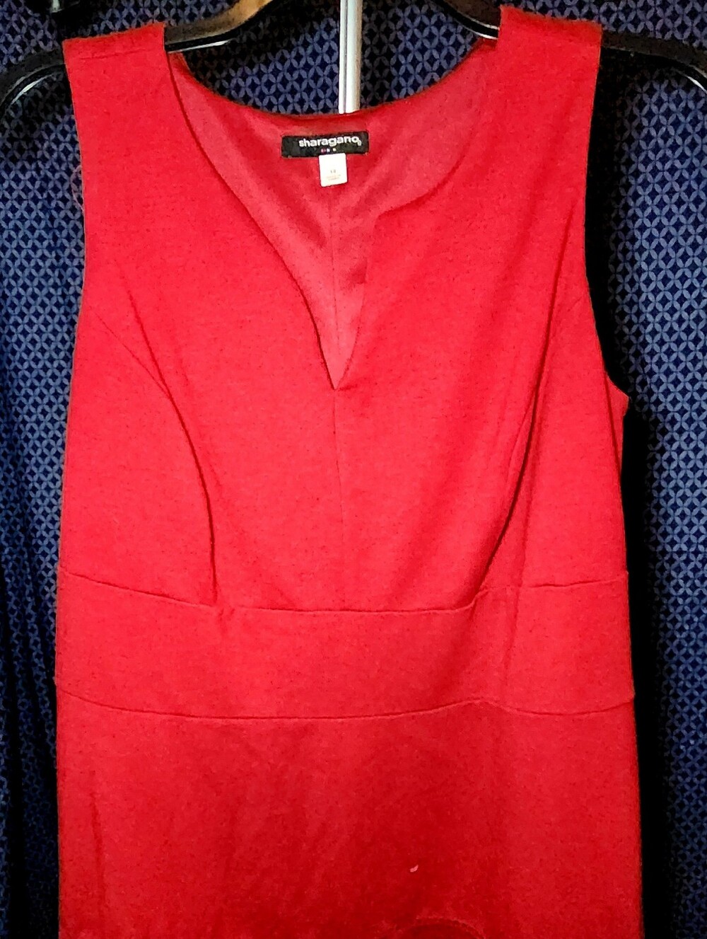 Sharagano Women's Red Solid A-Line V-Neck Sleeveless Knee Dress Size 14